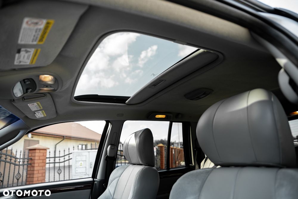 Jeep Grand Cherokee 4.7 Overland - 36