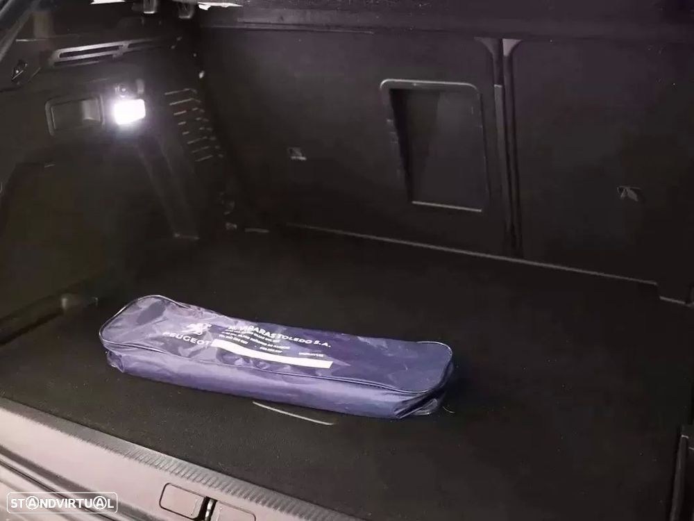 Peugeot 3008 1.6 BlueHDi GT Line EAT6 - 31