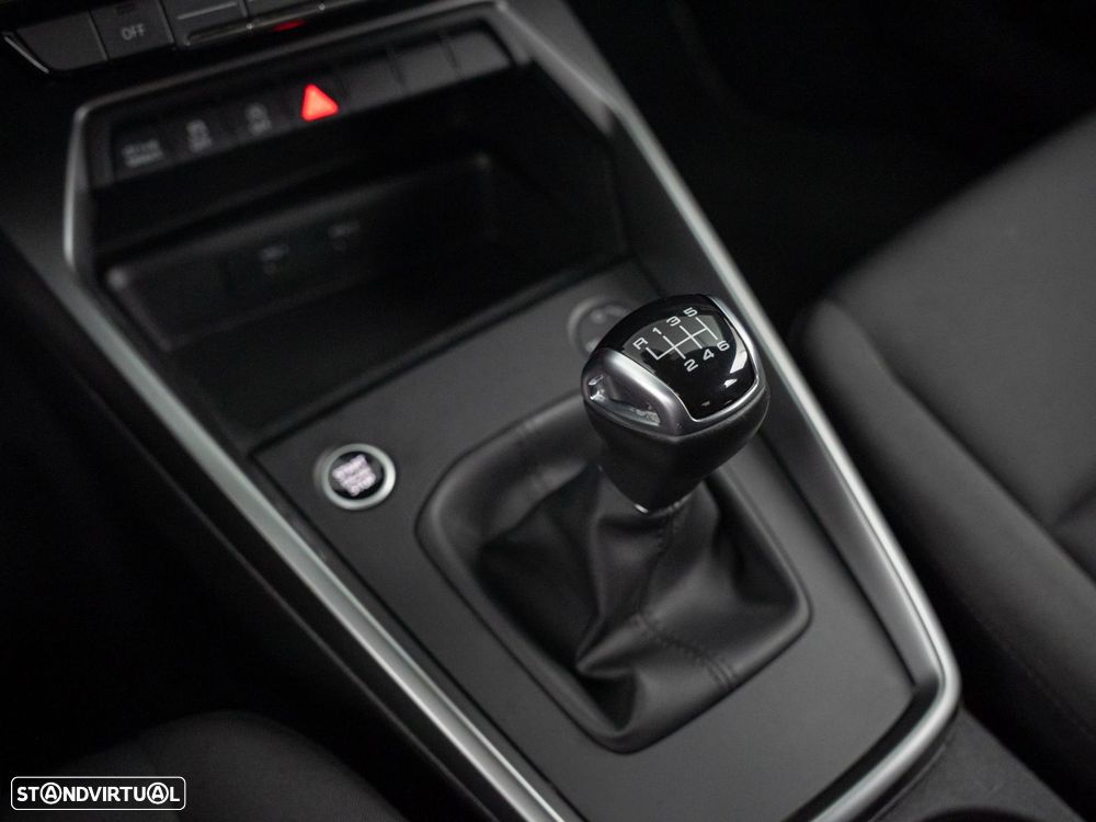 Audi A3 Sportback 30 TDI — fotografia 24