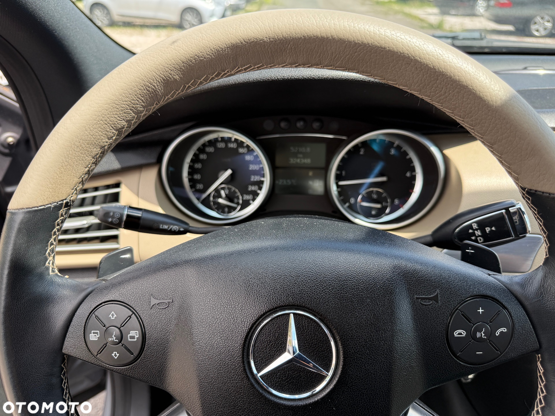 Mercedes-Benz Klasa R 350 CDI 4-Matic - 27