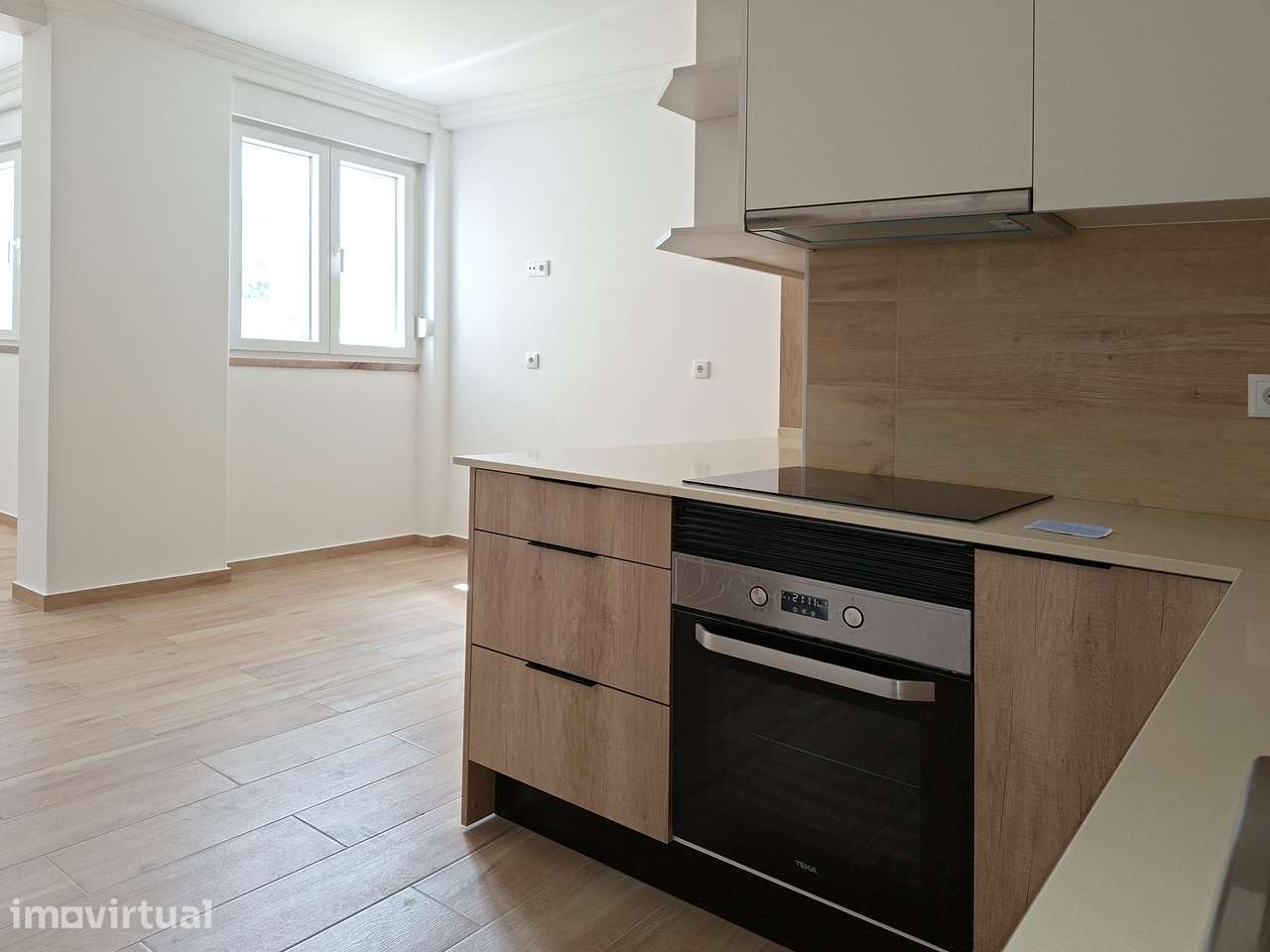 T0 com área de 44m² e localização privilegiada em Odivelas - Grande imagem: 4/12