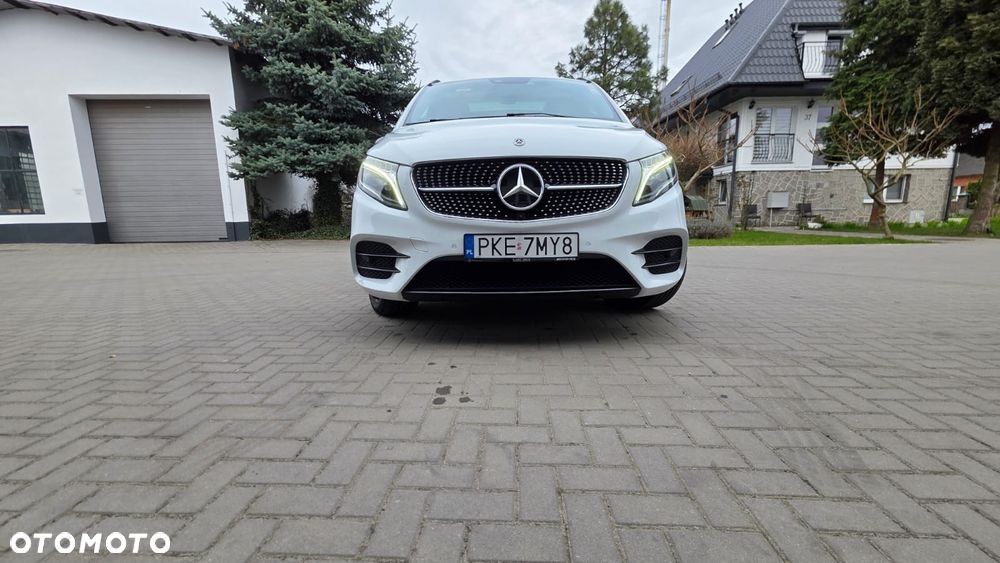 Mercedes-Benz Klasa V 300 d lang 4Matic 9G-TRONIC Exclusive Edition - 3