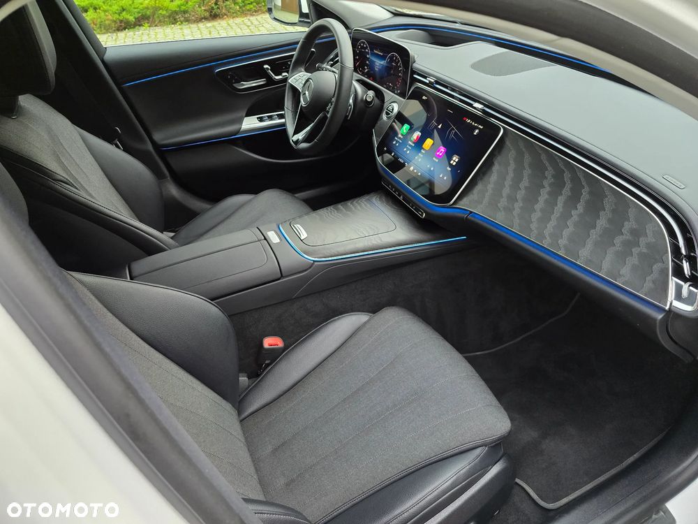 Mercedes-Benz Klasa E 300 de 4-Matic Avantgarde - 20