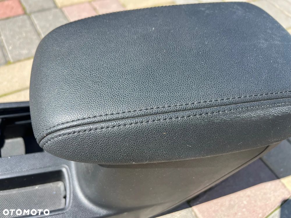 FOTELE FOTEL SIEDZENIE KANAPA TAPICERKA BOCZEK BOCZKI FORD FOCUS MK4 KOMBI ST LINE LIFT 2023 rok - 9