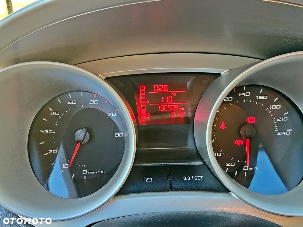 Seat Ibiza 1.4 16V Style - 18