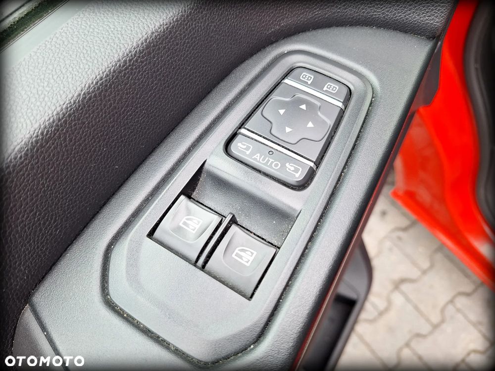Renault TRAFIC - 11