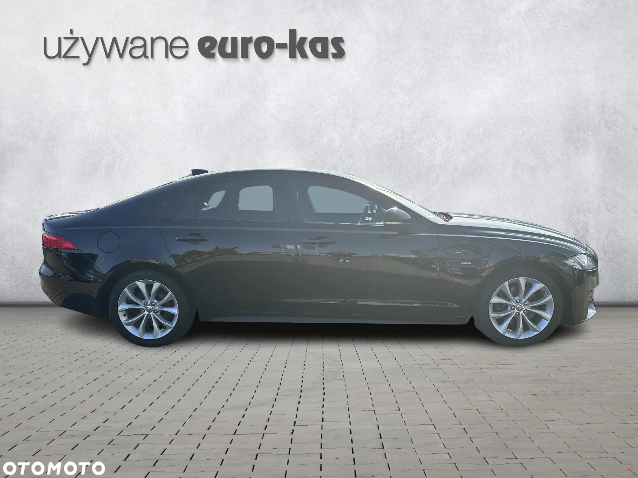 Jaguar XF 2.0 i4D R-Sport - 6