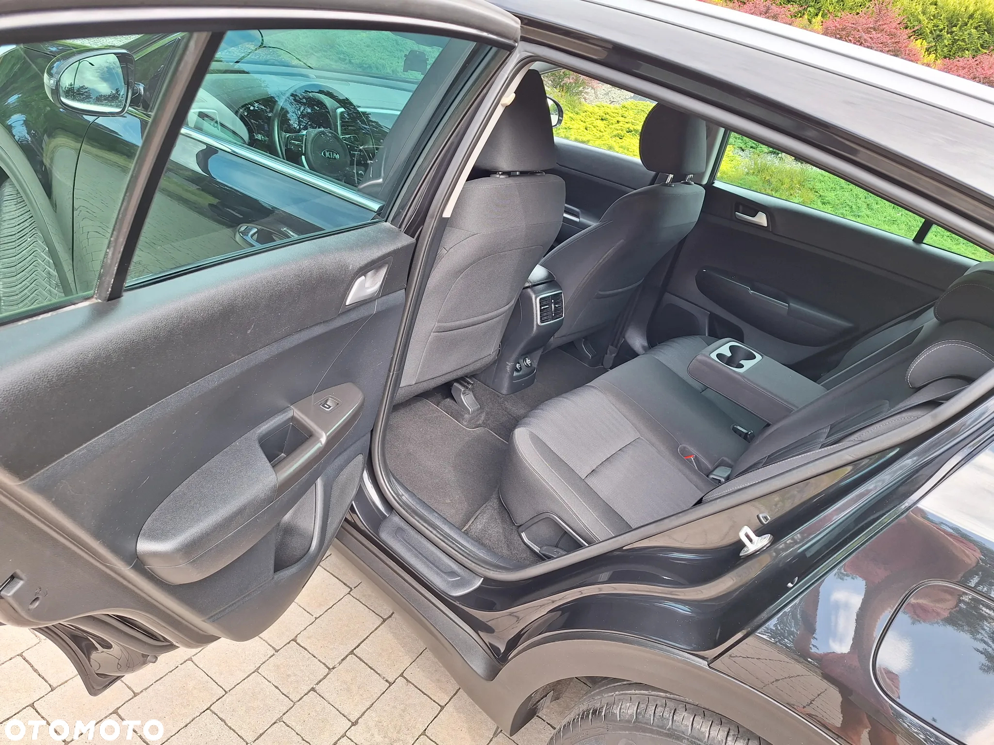 Kia Sportage 1.6 GDI L Business Line 2WD - 7