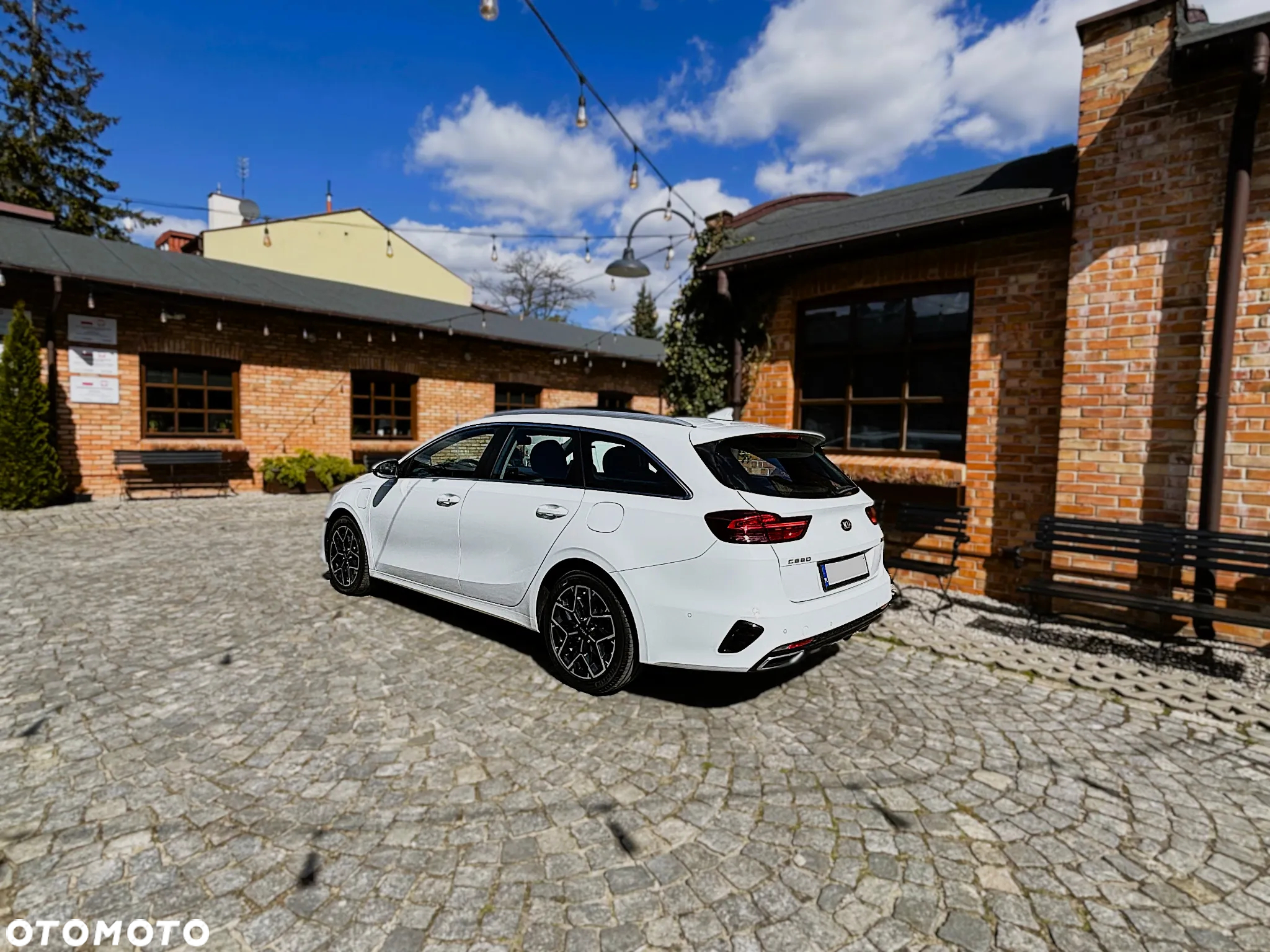 Kia Ceed SW 1.6 GDI DCT OPF Plug-in-Hybrid Platinum Edition - 14