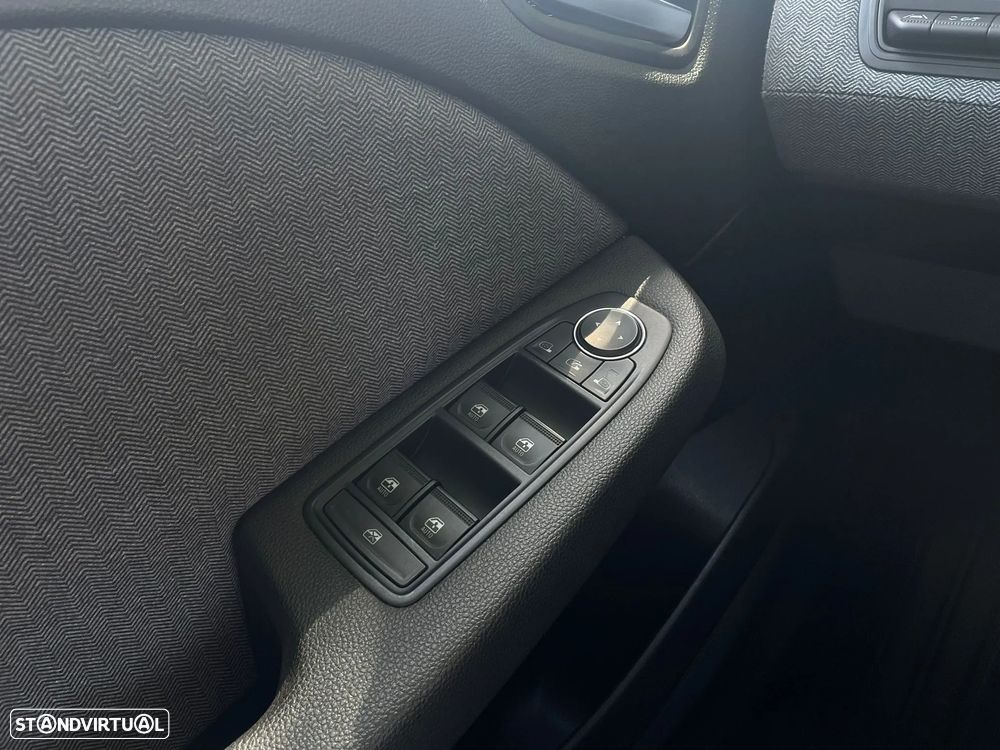 Renault Clio 1.0 TCe Techno - 11