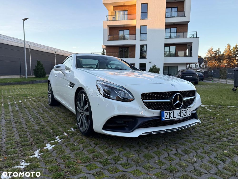 Mercedes-Benz SLC - 3