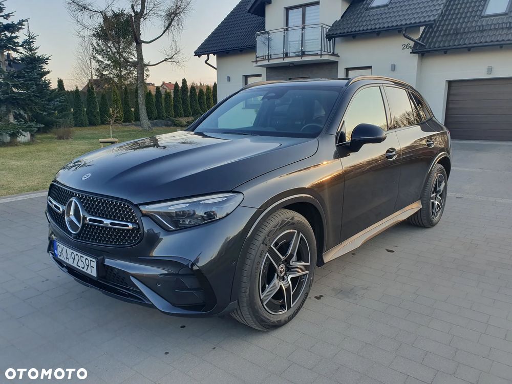 Mercedes-Benz GLC ver-220-d-4matic-9g--tronic-edition-amg-line - 1