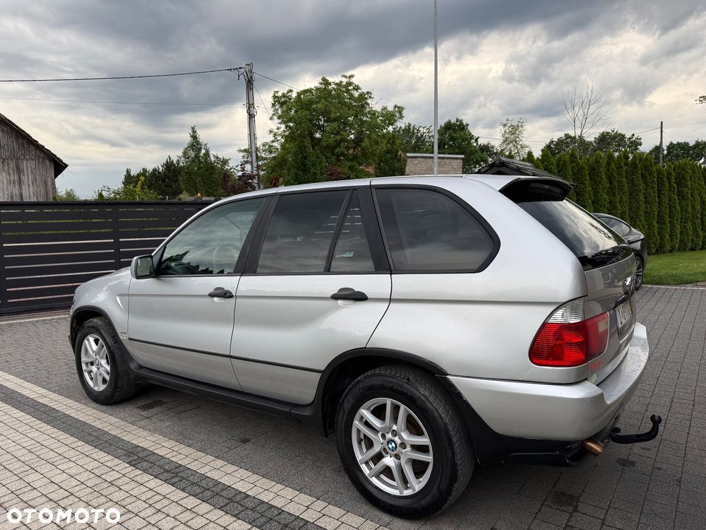 BMW X5 3.0 i Edition Exclusive - 16