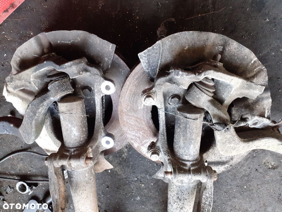 ZWROTNICA BMW E60/E61 2.0 DIESEL LEWA LUB PRAWA - 1