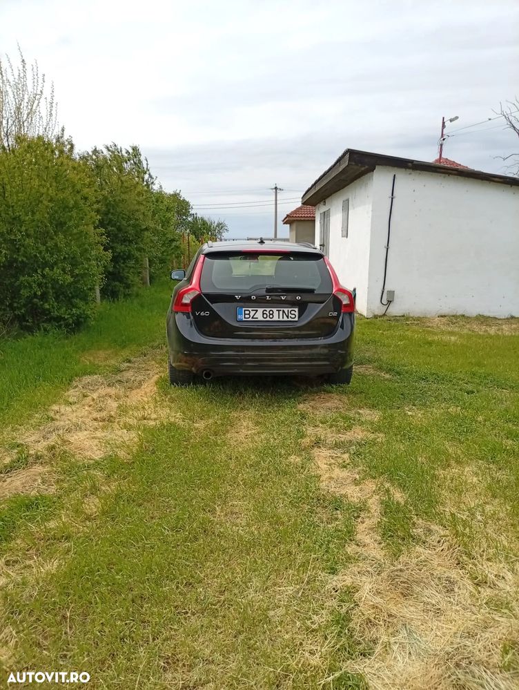 Volvo V60 D2 - 3