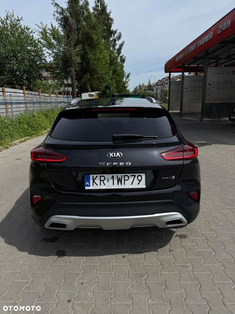 Kia XCeed 1.5 T-GDI L Business Line DCT - 5