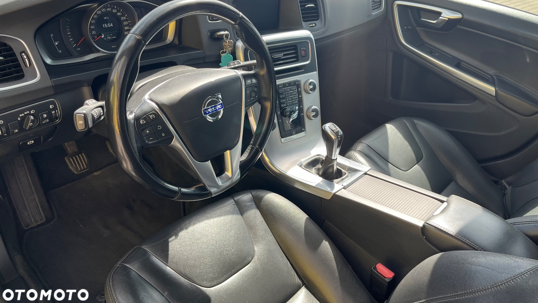 Volvo V60 Cross Country D3 Drive-E Momentum - 15