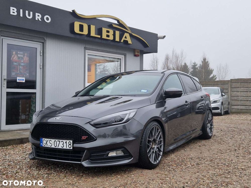 Ford Focus 2.0 EcoBoost ST