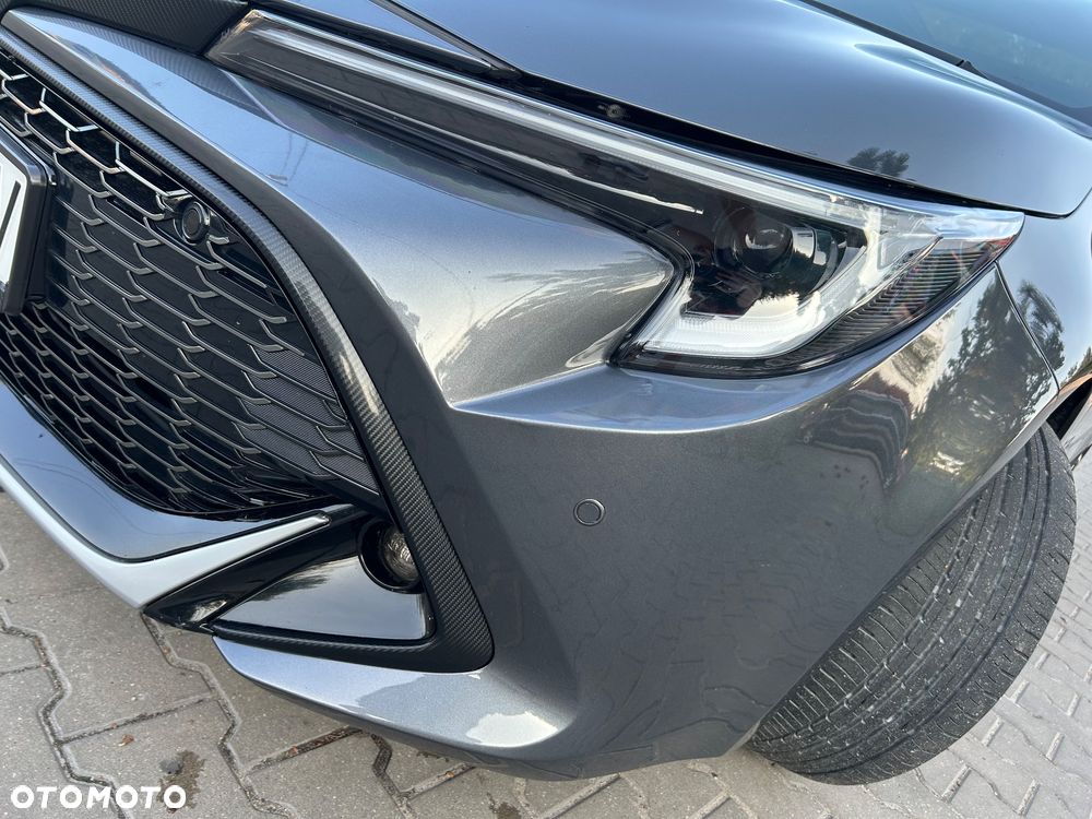 Toyota Corolla 2.0 Hybrid GR Sport Dynamic - 22
