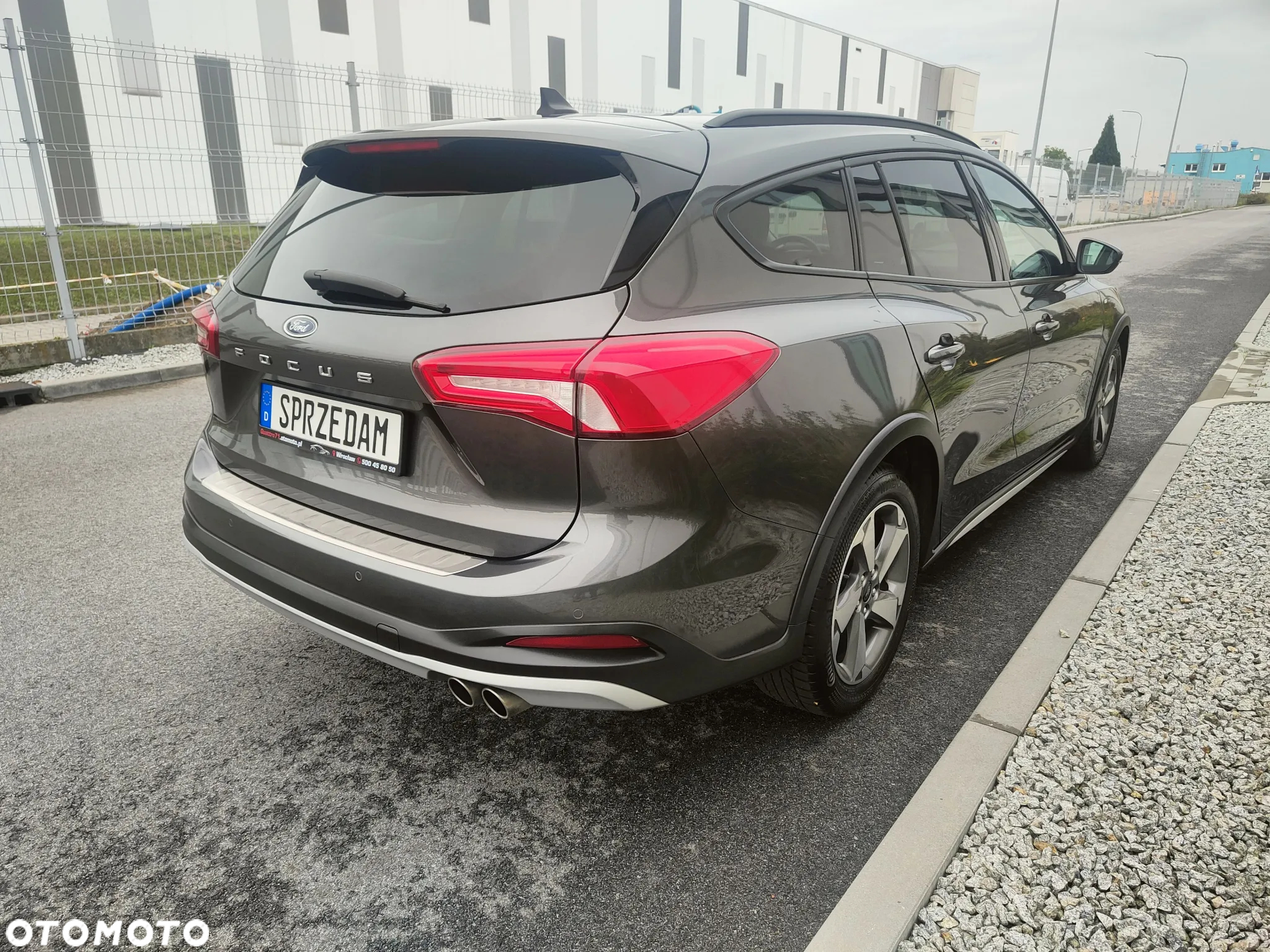 Ford Focus Turnier 1.5 EcoBlue Start-Stopp-System ACTIVE X - 4