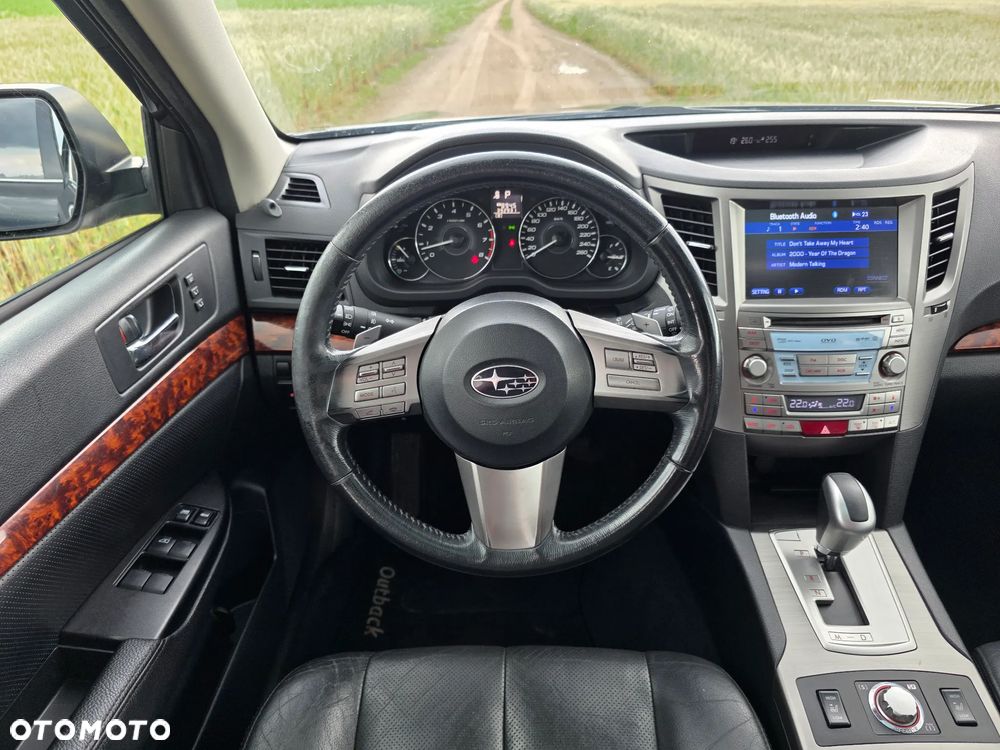 Subaru Outback - 22