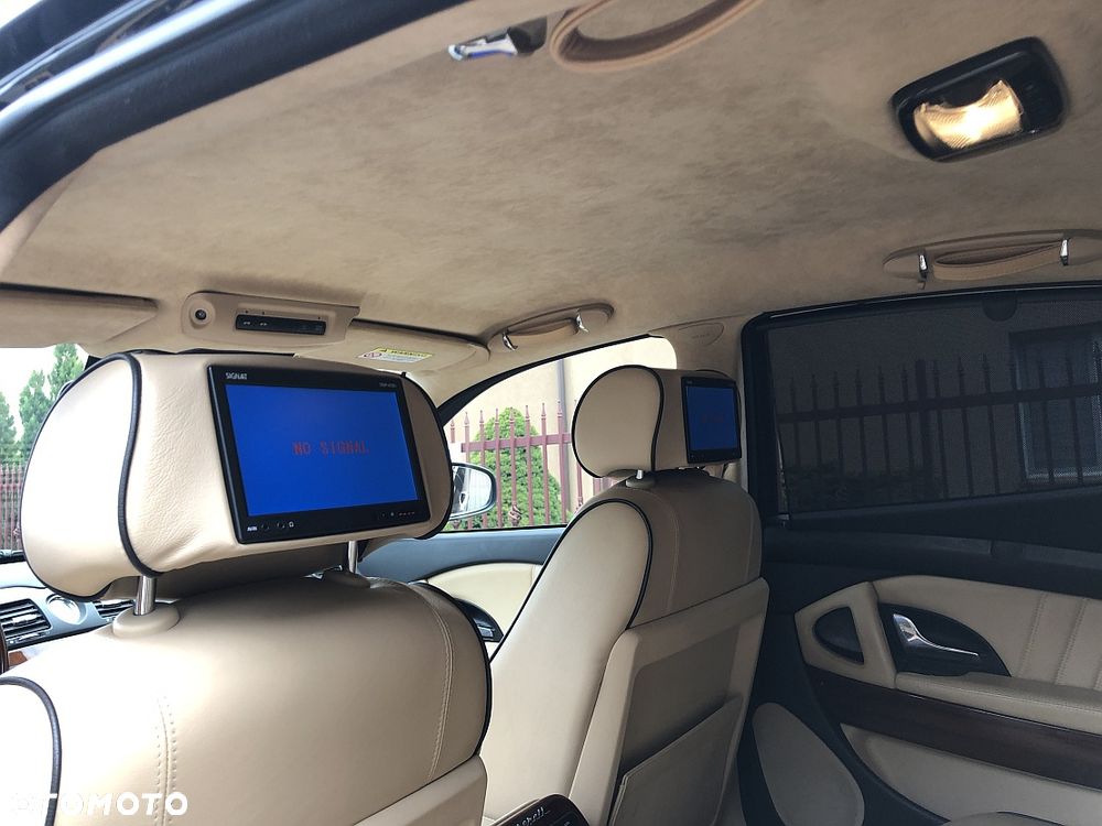 Maserati Quattroporte - 10