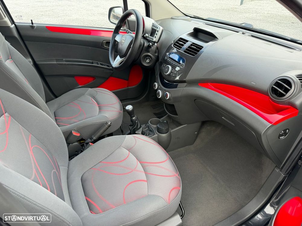 Chevrolet Spark 1.2 LTZ - 9