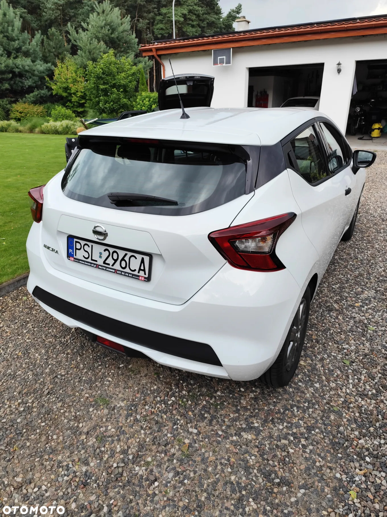 Nissan Micra 1.0 Visia Plus - 4