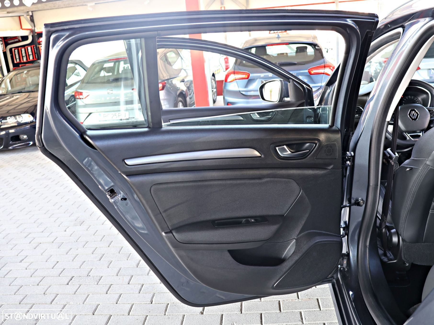 Renault Mégane Sport Tourer 1.5 Blue dCi Equilibre - 40