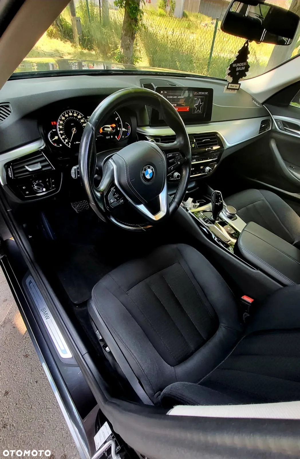BMW Seria 5 520d Touring - 8