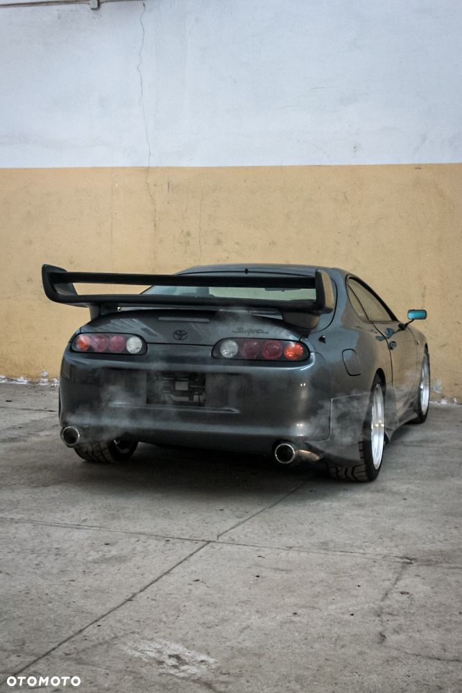 Toyota Supra - 11