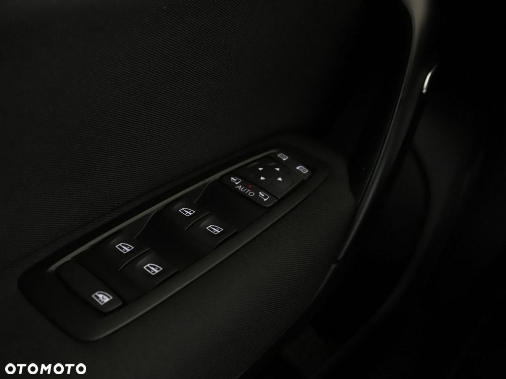 Renault Megane E-TECH 160 BUSINESS EDITION - 38