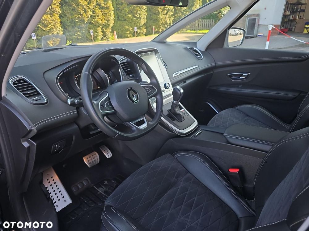Renault Scenic - 11