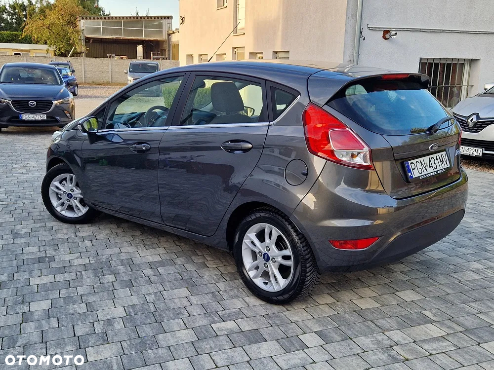 Ford Fiesta 1.5 TDCi Titanium - 5