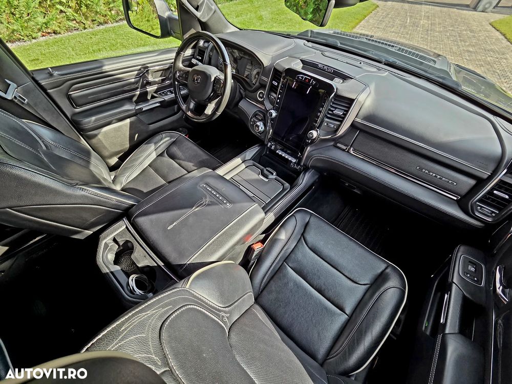 Dodge RAM - 12
