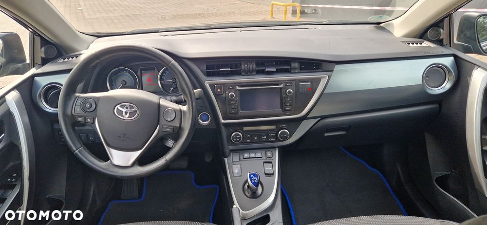 Toyota Auris - 5