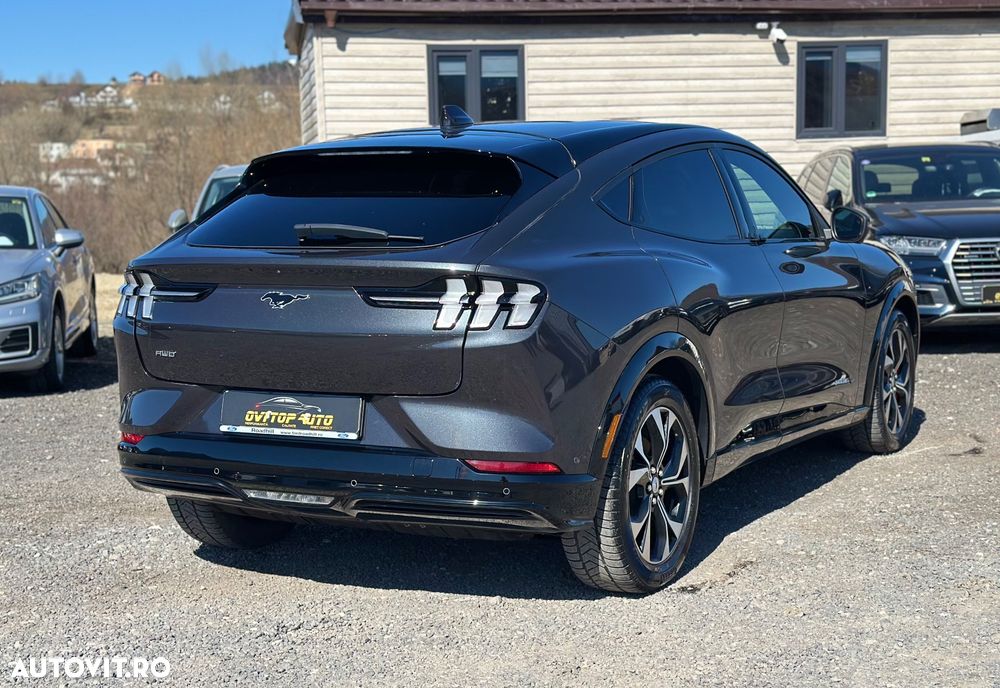 Ford Mustang Mach-E AWD Extended Range 258 kW Premium - 4