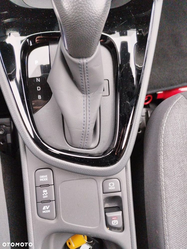Toyota Yaris Cross Hybrid 1.5 Style - 21