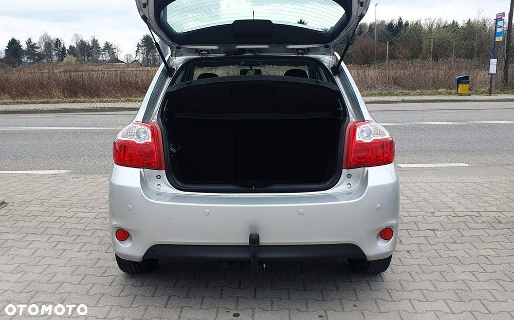 Toyota Auris - 19