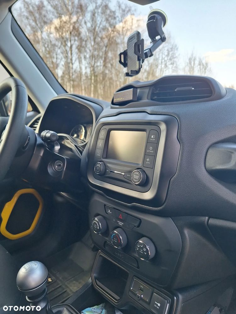 Jeep Renegade 1.0 GSE T3 Turbo Sport FWD S&S - 24