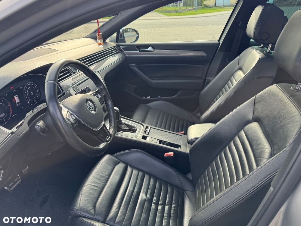 Volkswagen Passat Alltrack - 8