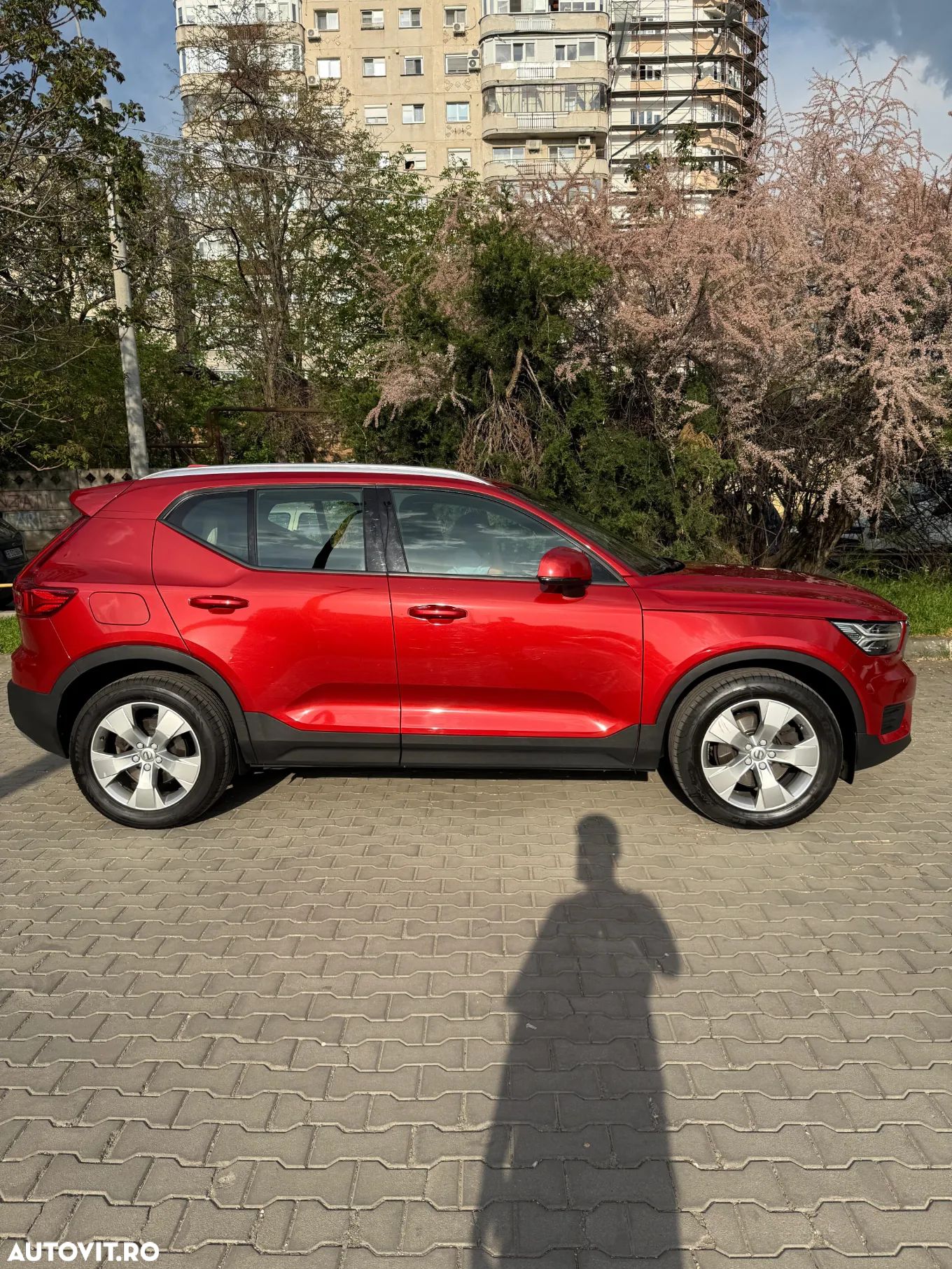 Volvo XC 40 D4 AWD Momentum - 1
