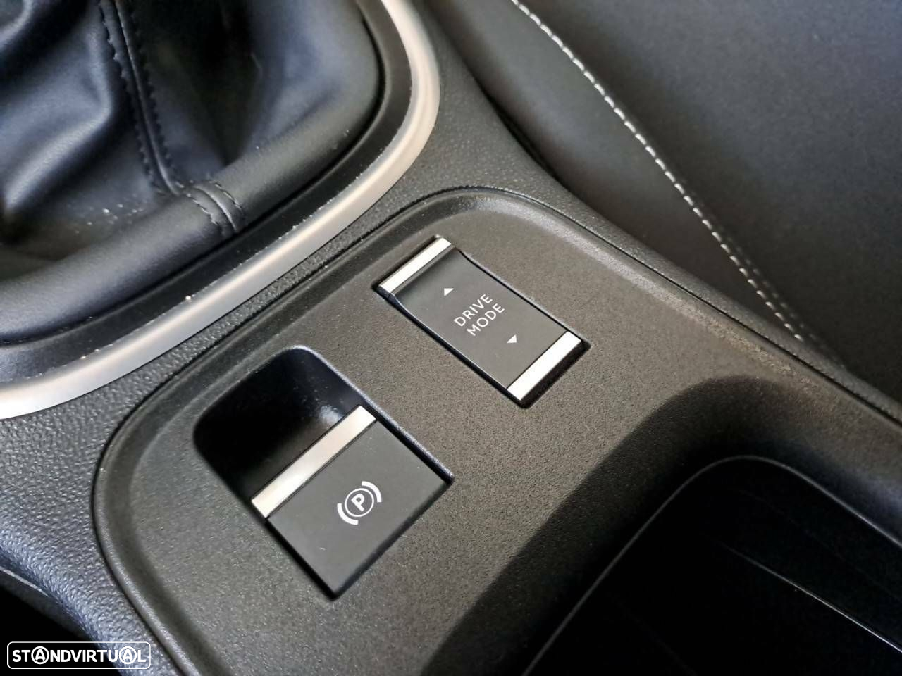 Jeep Avenger 1.2 GSE T3 Altitude - 18