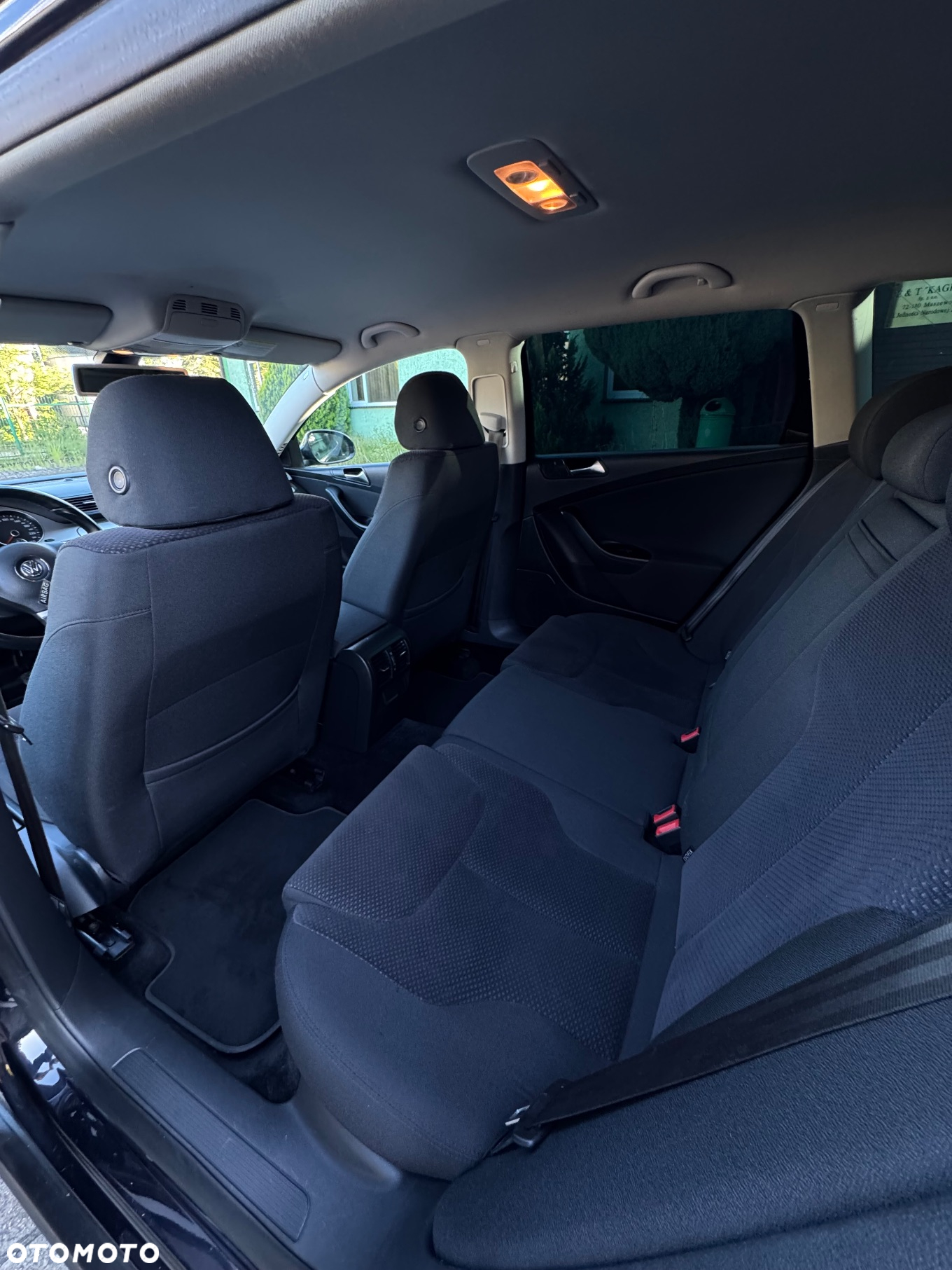 Volkswagen Passat 2.0 TDI Comfortline - 9