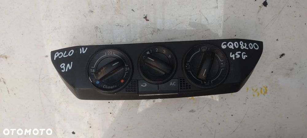 VW POLO IV panel nawiewu klimatyzaji 6Q0820045G - 1