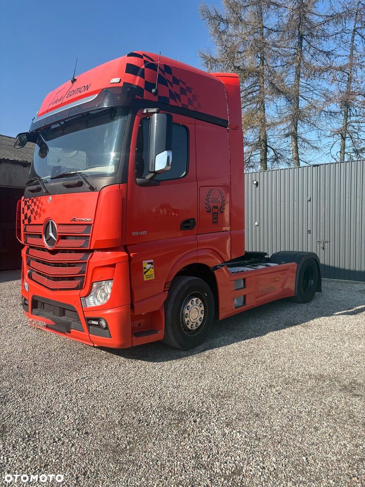 Mercedes-Benz Actros - 8