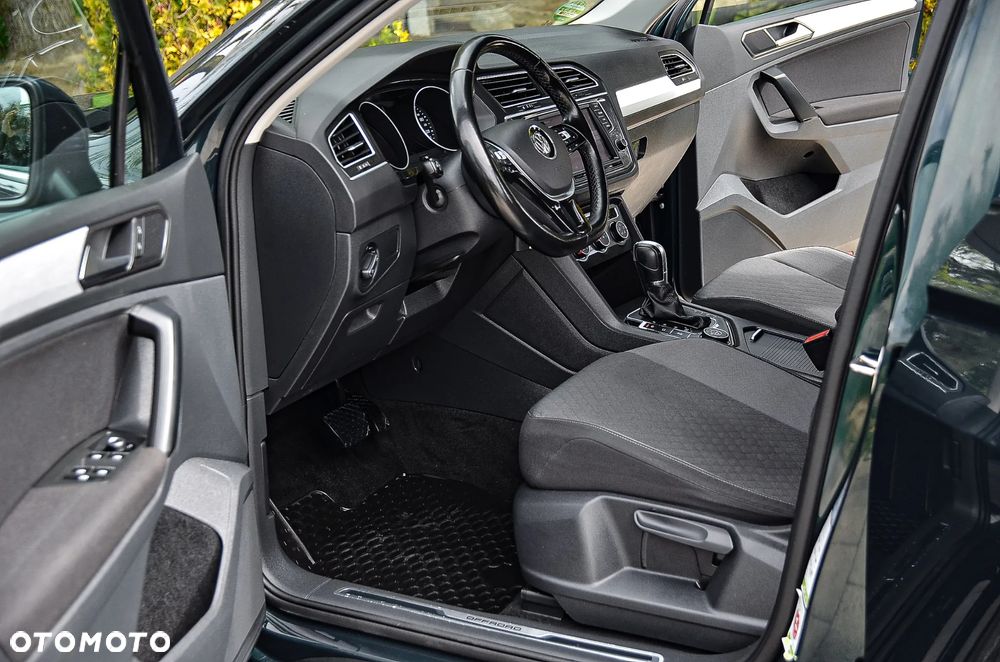 Volkswagen Tiguan 2.0 TDI SCR 4Motion (BlueMotion Techn.) DSG Highline - 26