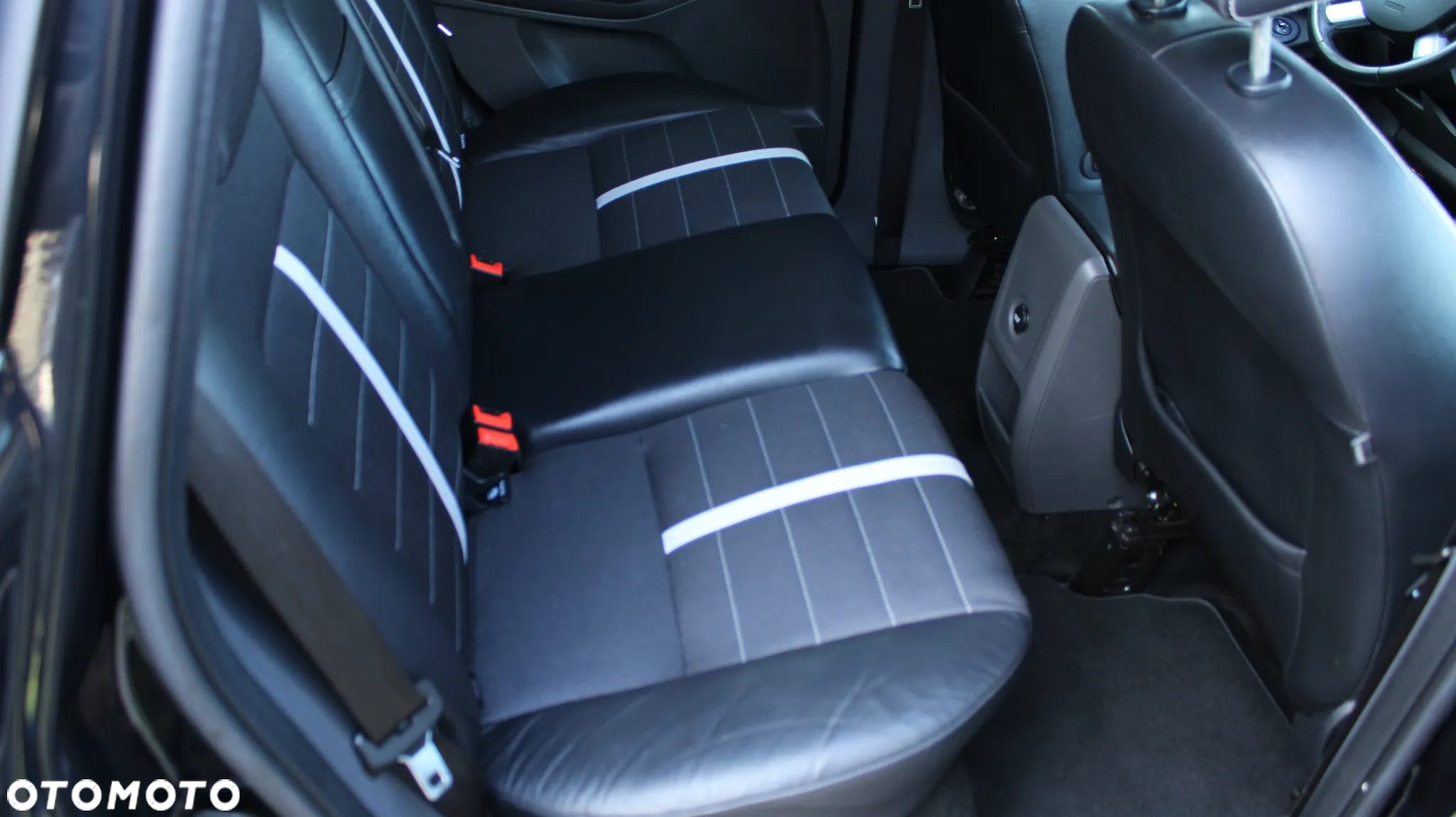 Ford Kuga 2.0 TDCi Titanium S - 27
