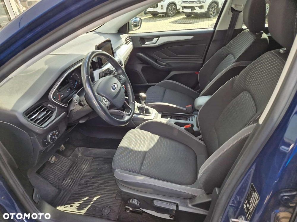 Ford Focus - 28