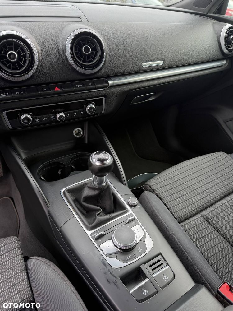 Audi A3 Sportback - 10